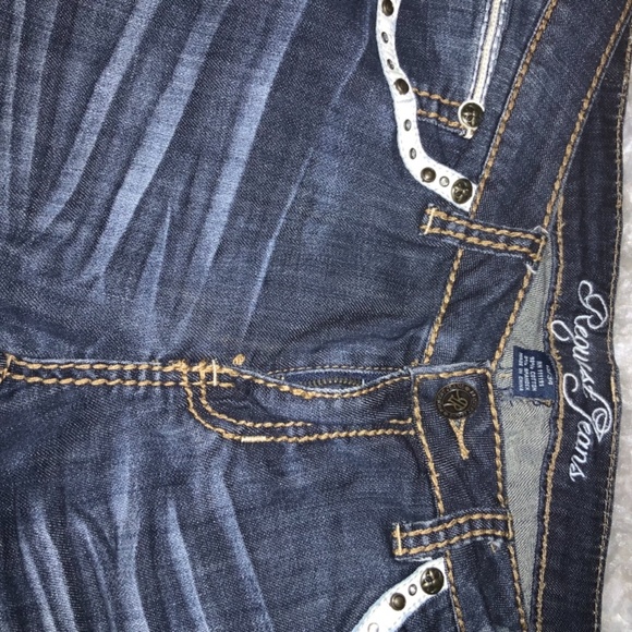 Request Embellished Jeans. Straight Leg. Size 15/34. Very Nice. - Picture 3 of 11